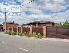 Дом, 140.5 м2, 8.05 сотка