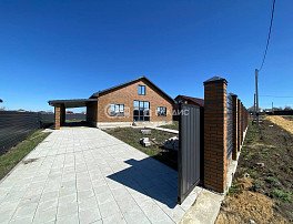 Дом, 214.6 м2, 9.2 сотка