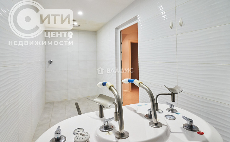 Коммерческое помещение 215.00м², эт. 3, фото 25