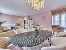 Дом, 326.4 м2, 13 сотка