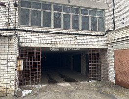 Гараж 43 м2
