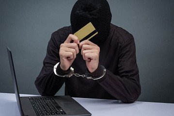 Как мы клиента в офисе закрыли или очередное спасение очередного попавшего под влияние мошенников человека
