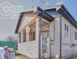 Дом 168.00м²