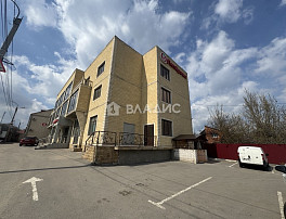 Коммерческое помещение 840.00м²