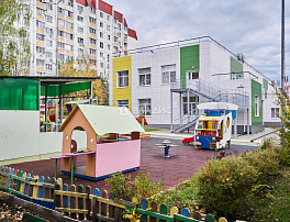 Земельный участок 9.89 соток