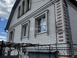 Дом 208.40м²