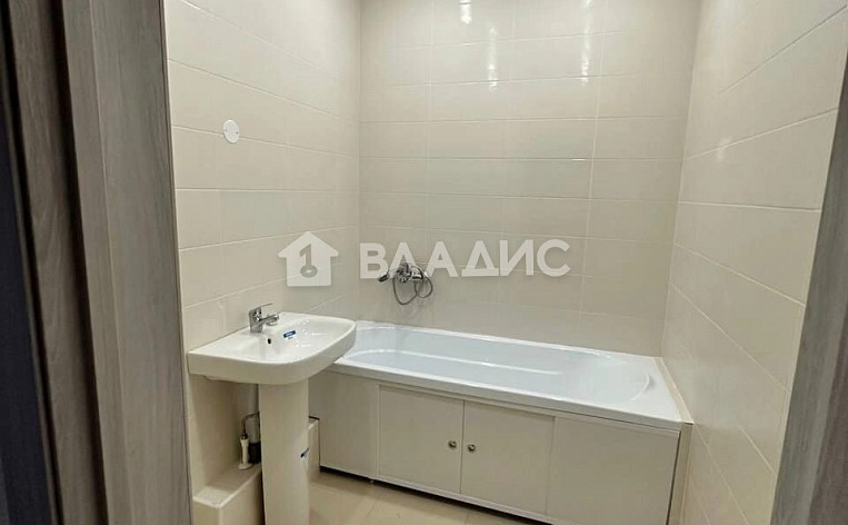 3-Комнатная квартира 77.30м², эт. 1, фото 12