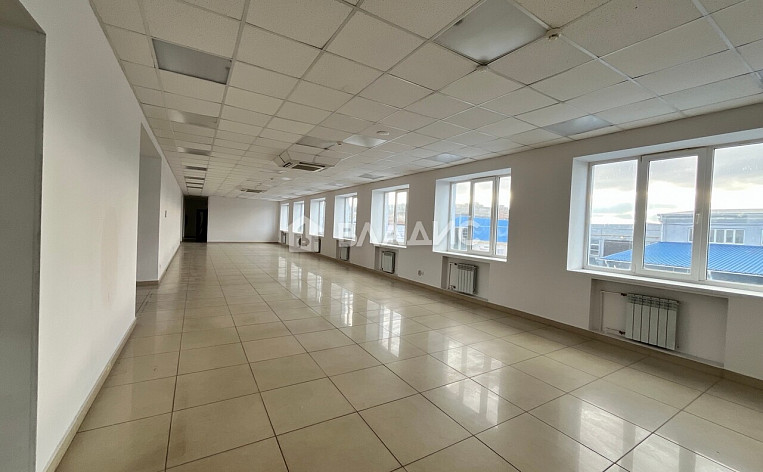 Коммерческое помещение 300.00м², эт. 3, фото 8