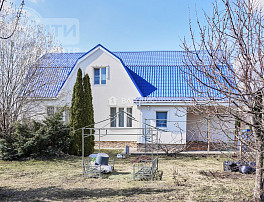 Дом 324.00м²