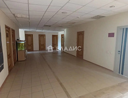 Коммерческое помещение 1032.20м²