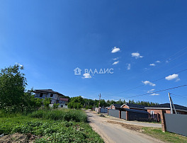 Земельный участок 10.00 соток