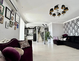 3-Комнатная квартира 164.00м²