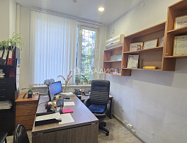 Коммерческое помещение 185.60м²