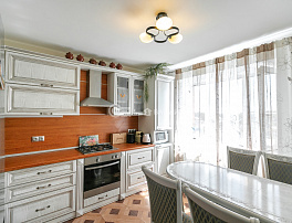 4-комнатная квартира, 100 м2