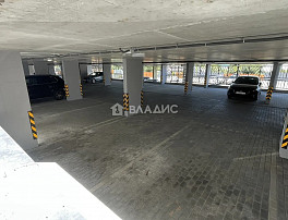 Машиноместо 13.25м²