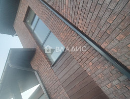 Дом 260.00м²