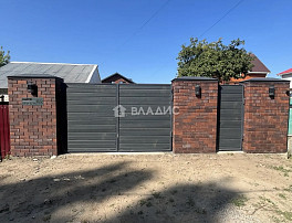 Дом 90.00м²