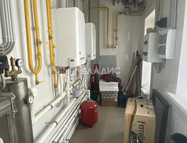 Коммерческое помещение 553.40м²