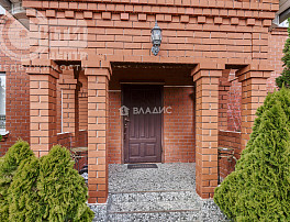 Дом 265.60м²