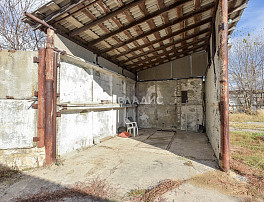 Коммерческое помещение 1298.00м²