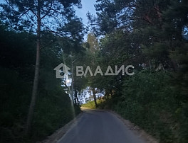 Земельный участок 10.00 соток