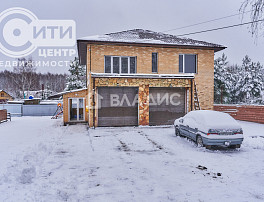 Дом 288.00м²