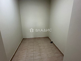 Коммерческое помещение 182.00м²