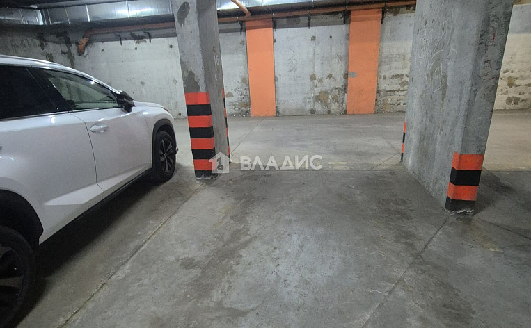 Машиноместо 17.70м², фото 4