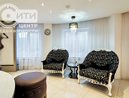 Коммерческое помещение 215.00м²