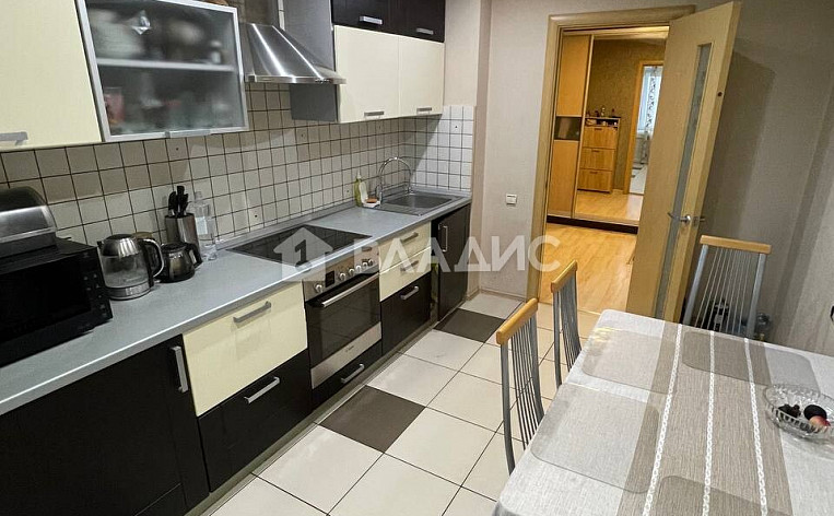 3-Комнатная квартира 75.00м², эт. 8, фото 18