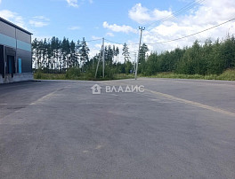 Коммерческое помещение 1000.00м²