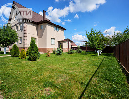 Дом 315.00м²