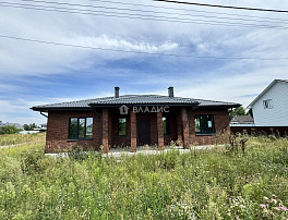 Дом 160.00м²