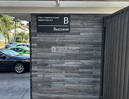 Квартира со свободной планировкой 101.30м²