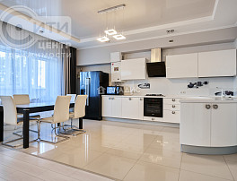 3-Комнатная квартира 137.70м²