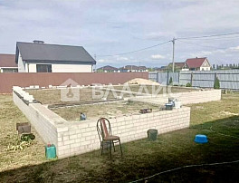 Земельный участок 10.00 соток