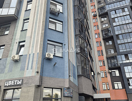 Машиноместо 17.70м²