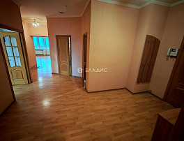 3-Комнатная квартира 118.70м²