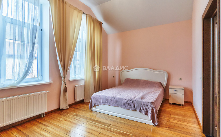 Дом 270.00м², фото 40