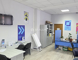Коммерческое помещение 185.60м²