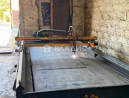 Коммерческое помещение 608.80м²