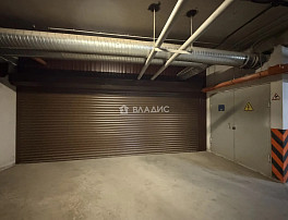 Машиноместо 30.60м²
