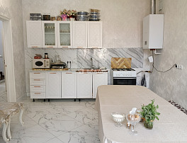 Дом 210.00м²