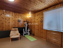 Дом 255.00м²