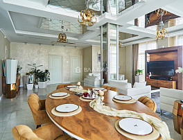 7-Комнатная квартира 445.40м²