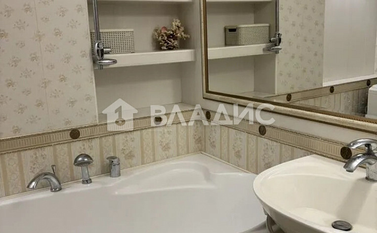 2-Комнатная квартира 66.50м², эт. 4, фото 3