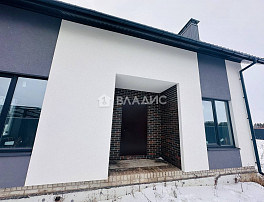 Дом 175.00м²