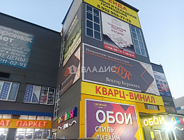 Коммерческое помещение 1550.00м²