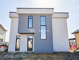 Дом, 202.4 м2, 5 сотка